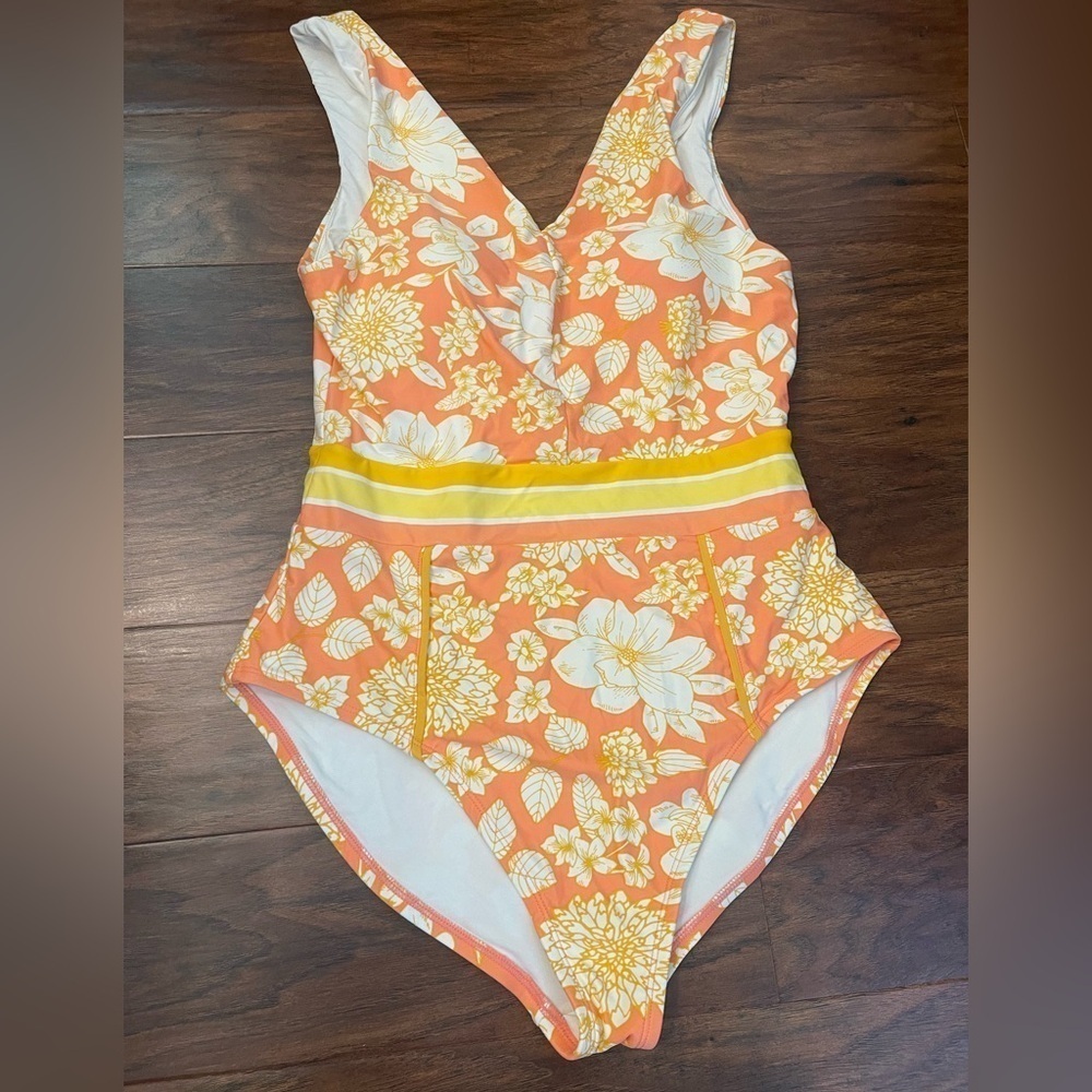 Matilda Jane Dream Chasers So Peachy Swim Suit Size M